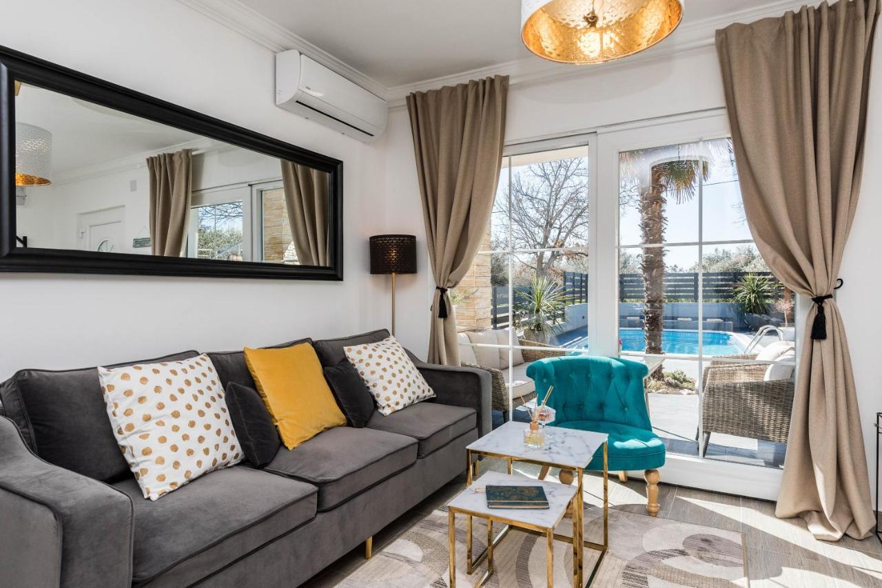 Villa Twins Sukosan With Heated Pool 외부 사진