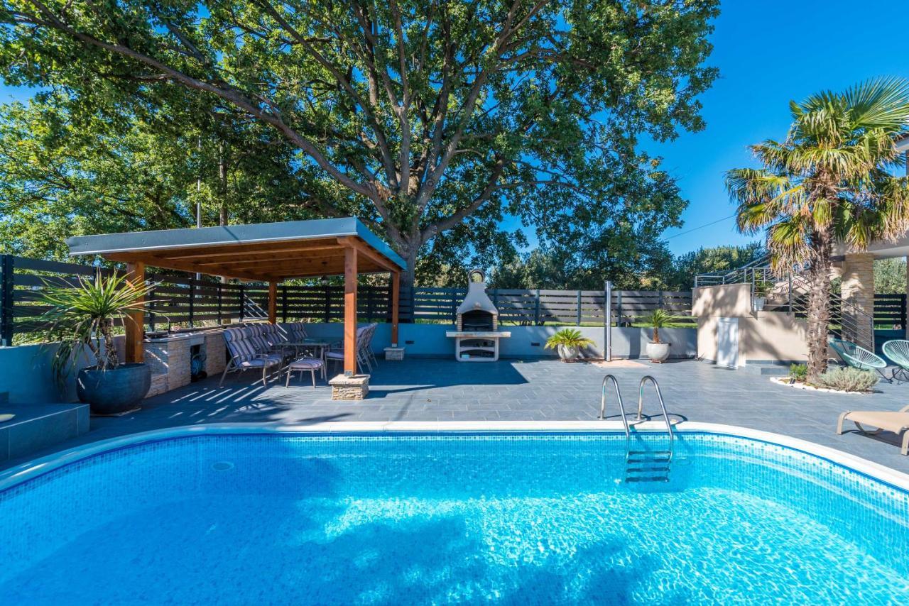 Villa Twins Sukosan With Heated Pool 외부 사진